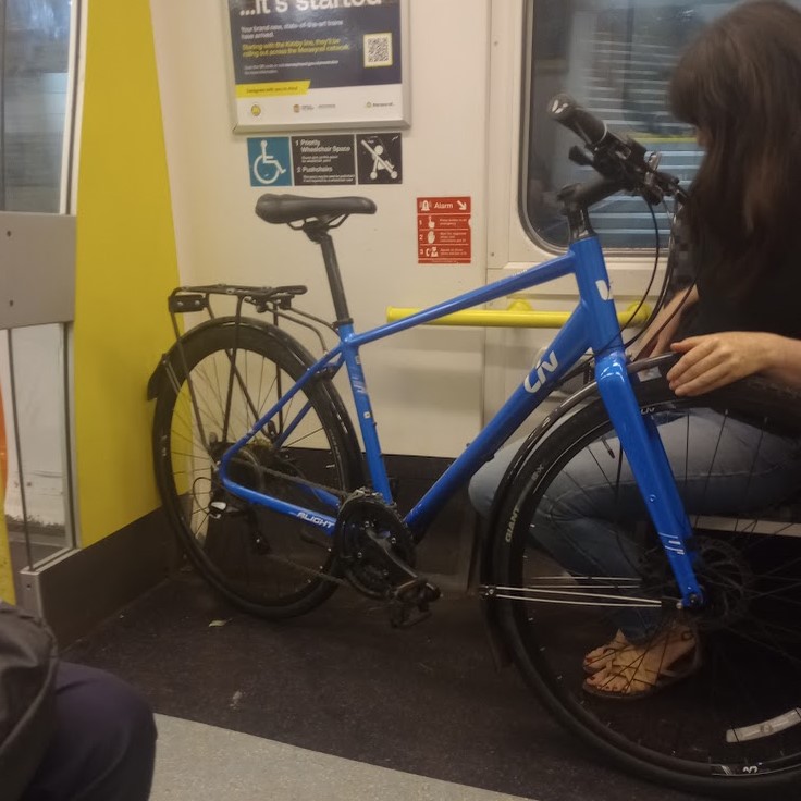 イギリスでは電車に自転車を持ち込めるか？